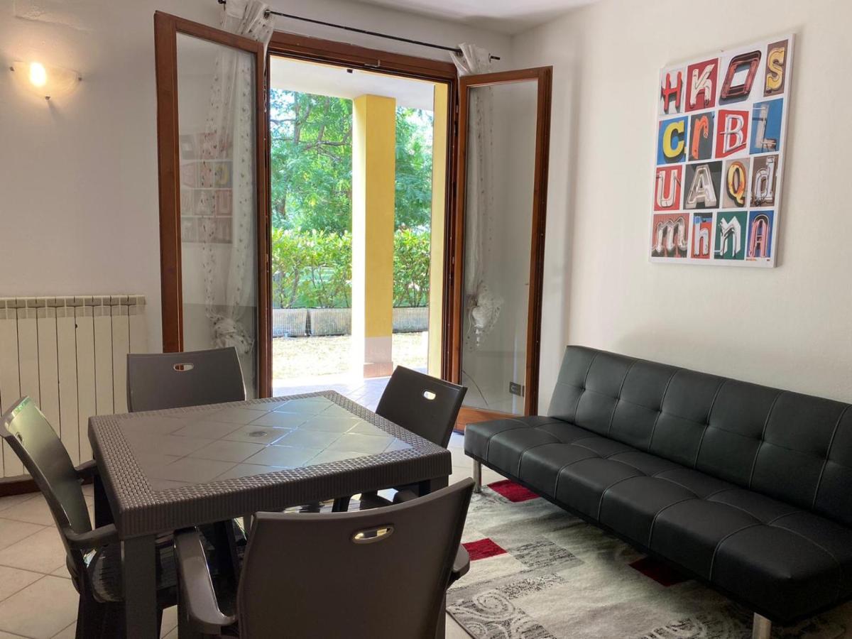 Appartamento Il Faro Con Giardino In Residence Con Piscina Desenzano del Garda Exterior foto